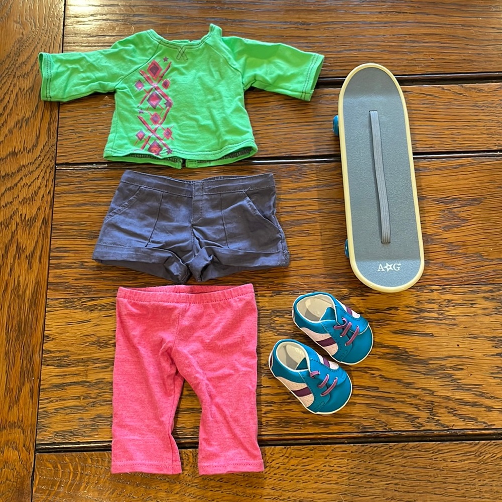 American Girl Skateboard Set